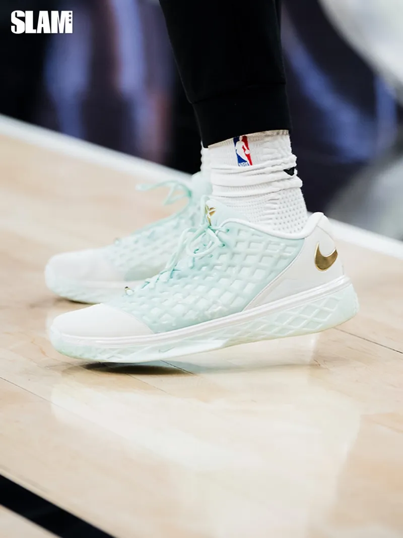 开云体育-布伦森换穿Kobe3Low&amp;amp;Kobe6，砍下30分3篮板2助攻